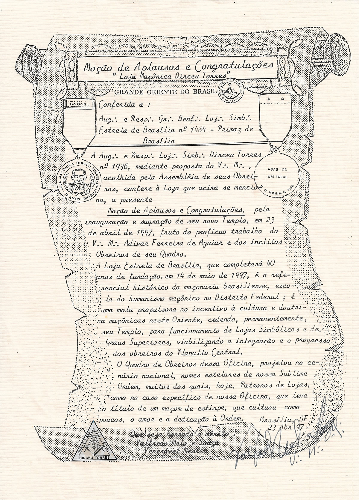 Moção Solene de Aplausos